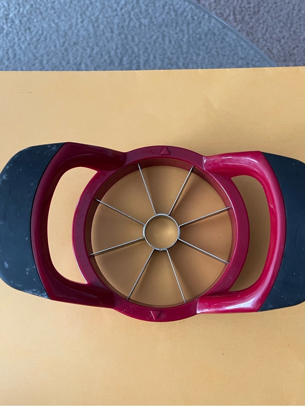NORPRO Kitchen Apple Slicer/Corer Cutter Fruit Divider Tool
